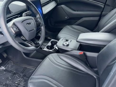 Used 2021 Ford Mustang Mach-E Premium image 36