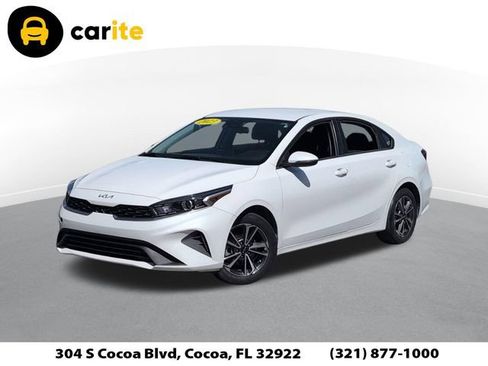 Used 2023 Kia Forte LXS w/ LXS Technology Package FWD image 1
