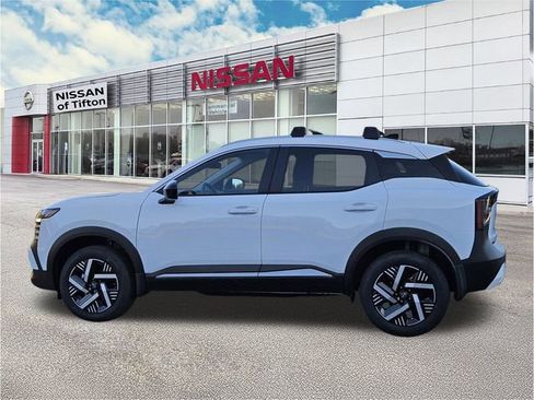 New 2026 Nissan Kicks SV w/ Cold Weather Package image 5