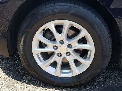 Used 2020 Chevrolet Equinox LT FWD image 27