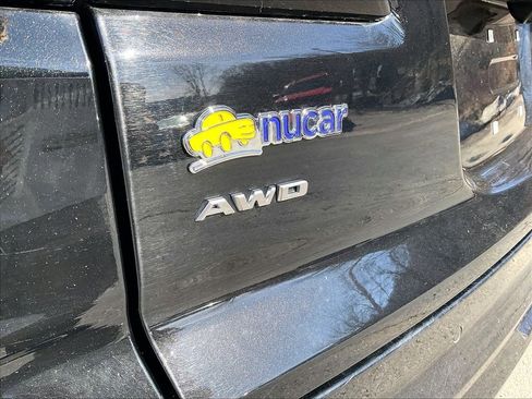 Used 2024 Cadillac XT4 Sport image 29