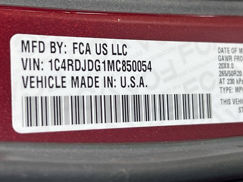 Used 2021 Dodge Durango GT image 33