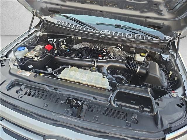 Used 2024 Ford Expedition XLT RWD image 24