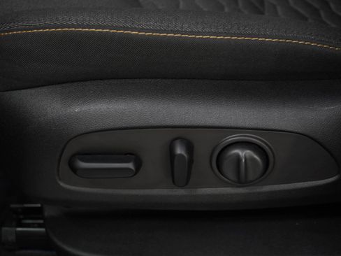 Used 2019 Chevrolet Equinox LT AWD/4WD image 20