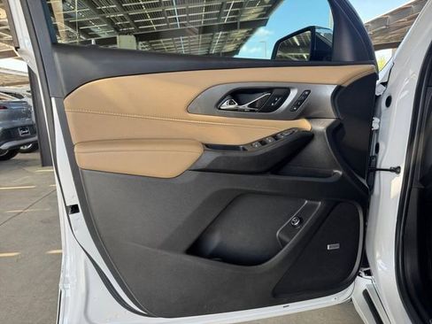 Certified 2022 Chevrolet Traverse Premier image 4
