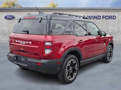 Used 2025 Ford Bronco Sport Outer Banks w/ Outer Banks Tech Package+ AWD/4WD image 6