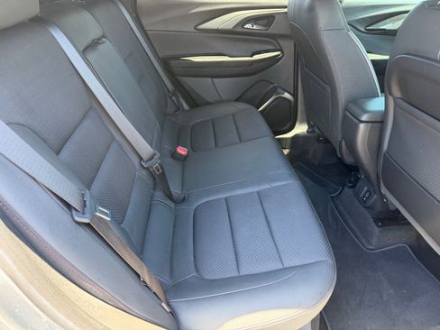 Used 2023 Chevrolet TrailBlazer RS w/ Convenience Package FWD image 13
