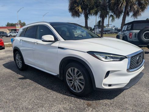 Used 2023 INFINITI QX50 Luxe FWD image 2