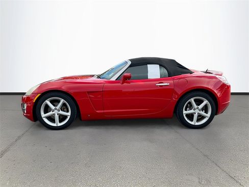 Used 2008 Saturn Sky image 4