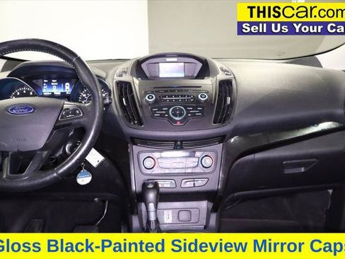Used 2018 Ford Escape SE w/ SE Sport Appearance Package FWD image 23