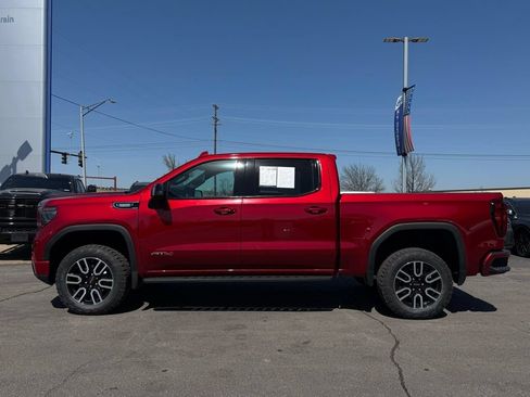 Used 2026 GMC Sierra 1500 AT4 w/ AT4 Premium Package AWD/4WD image 4