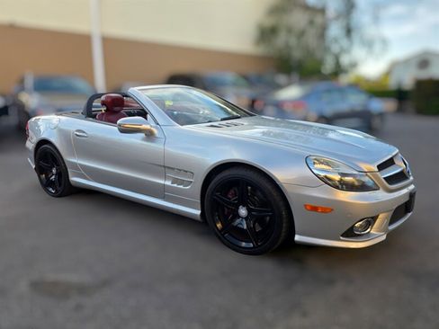 Used 2012 Mercedes-Benz SL 550 image 18
