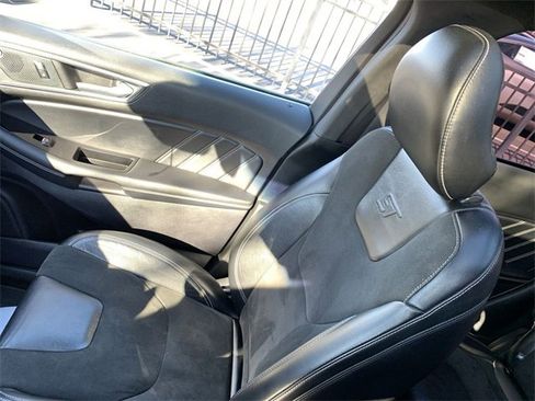 Used 2019 Ford Edge ST w/ Equipment Group 401A image 30