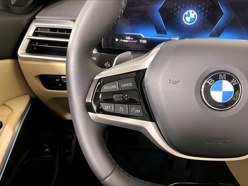 Certified 2025 BMW 330i xDrive Sedan w/ Premium Package AWD/4WD image 18