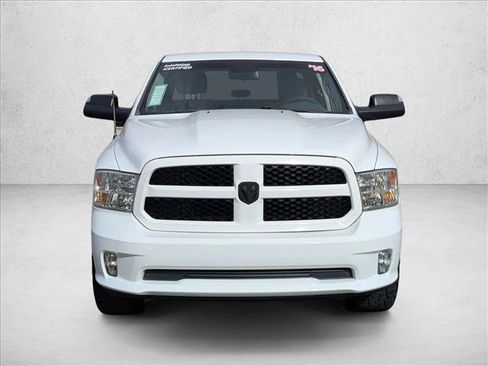 Used 2016 RAM 1500 Express RWD image 2