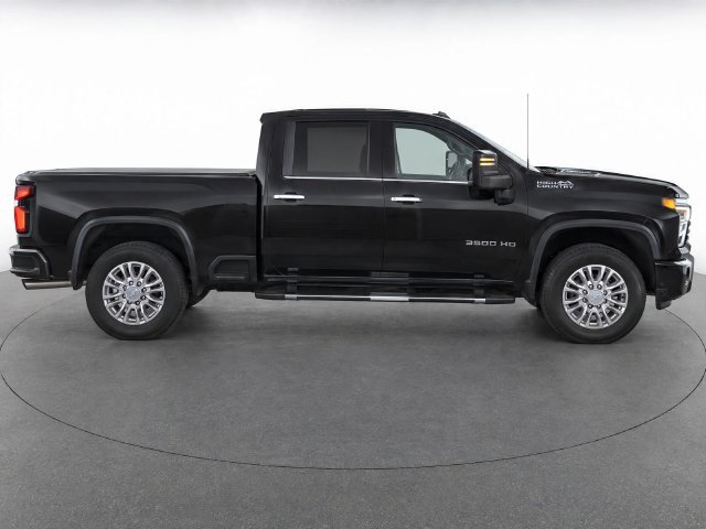 Used 2020 Chevrolet Silverado 3500 High Country w/ Technology Package AWD/4WD image 8