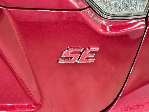 Used 2025 Toyota Corolla SE FWD image 35