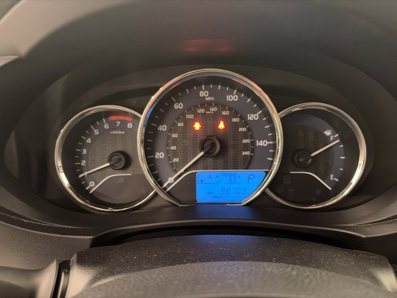 Used 2015 Toyota Corolla LE FWD image 27