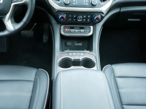 Used 2022 GMC Acadia Denali w/ Denali Ultimate Package image 19