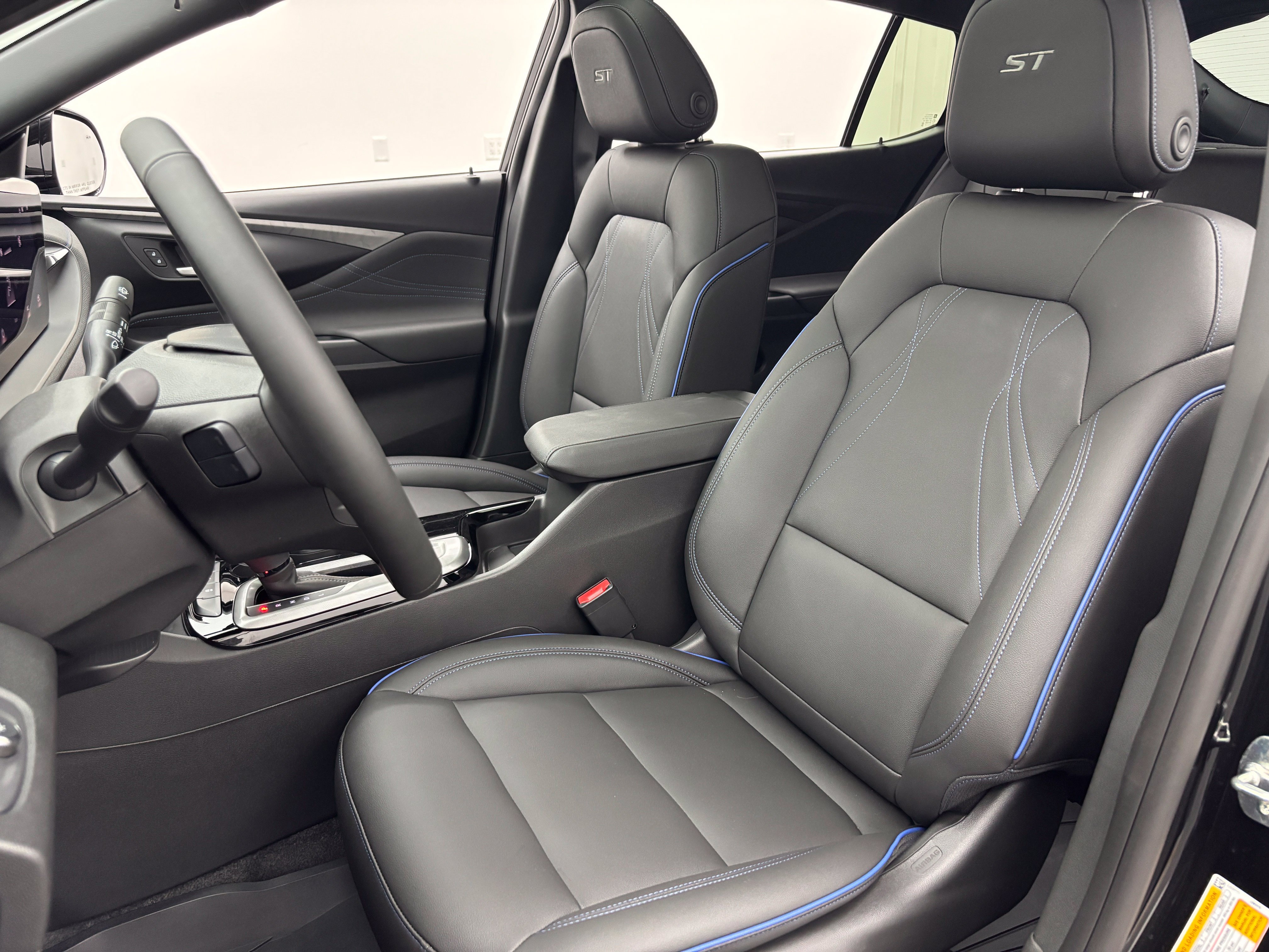 New 2026 Buick Envista Sport Touring w/ Convenience I Package FWD image 18