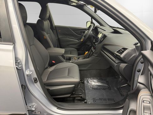 Used 2024 Subaru Forester Wilderness w/ Wilderness Package AWD/4WD image 15
