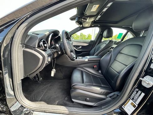 Used 2018 Mercedes-Benz C 300 4MATIC Sedan image 13