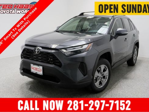 Certified 2025 Toyota RAV4 XLE image 1