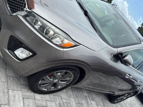 Used 2016 Kia Sorento SX FWD image 6