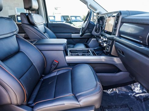 Used 2026 Ford F350 Lariat w/ Lariat Ultimate Package AWD/4WD image 17