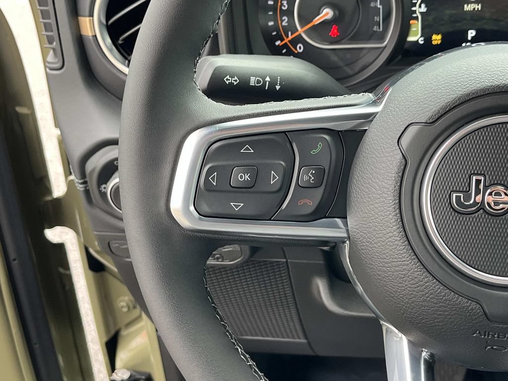 New 2026 Jeep Wrangler Unlimited Sahara AWD/4WD image 21