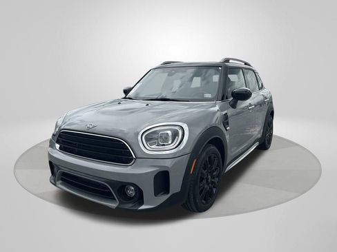 Used 2021 MINI Cooper Countryman image 3
