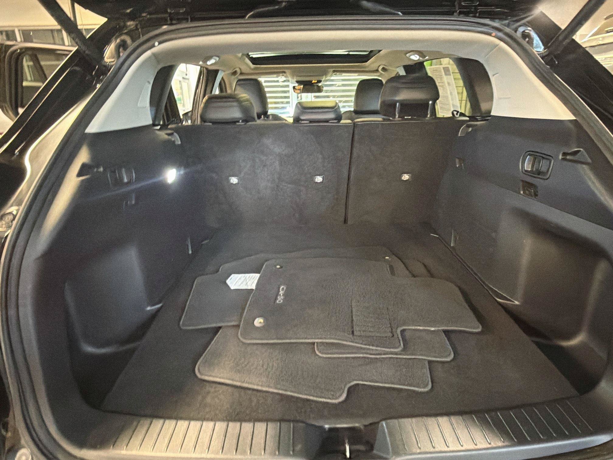 Used 2026 MAZDA CX-50 AWD 2.5 S w/ Premium Package image 31