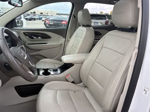 Used 2018 GMC Terrain Denali w/ Advanced Safety Package image 17