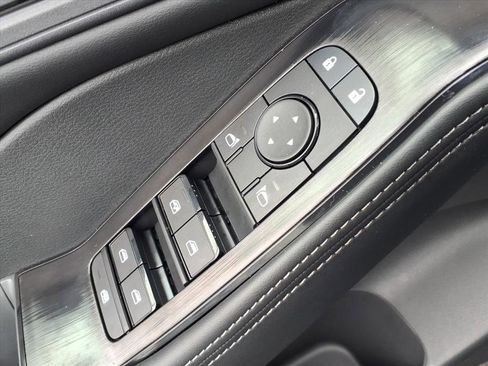 New 2026 Nissan Rogue SV image 17