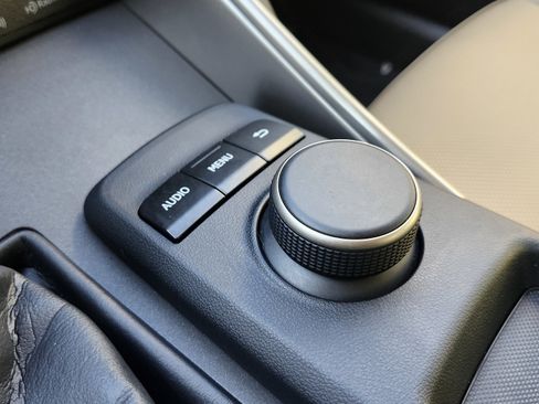 Used 2018 Lexus IS 300 w/ Accessory Package image 10