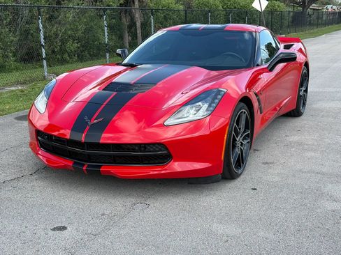 Used 2017 Chevrolet Corvette Stingray Coupe RWD image 8