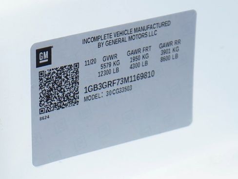 Used 2021 Chevrolet Express 3500 w/ Power Convenience Package image 41