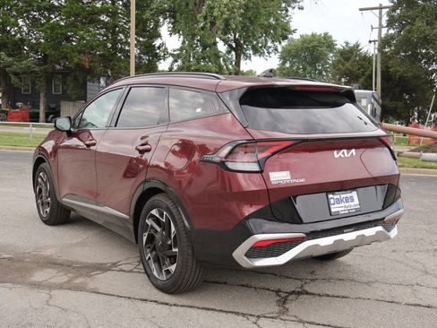 Certified 2025 Kia Sportage SX FWD image 5
