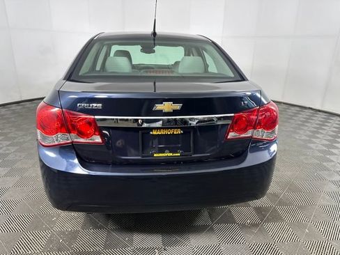 Used 2014 Chevrolet Cruze LT image 4