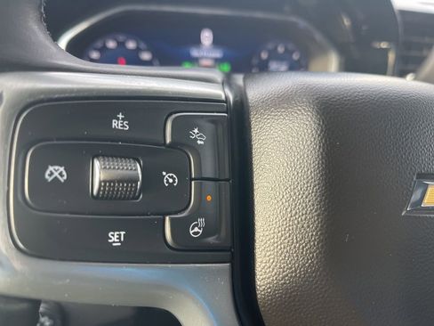 Used 2024 Chevrolet Silverado 2500 LT w/ Convenience Package image 23