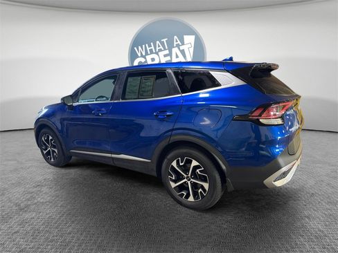 Used 2023 Kia Sportage EX image 6