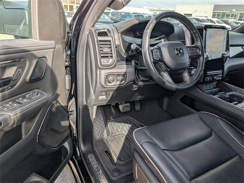 Used 2025 RAM 1500 Limited w/ Trailer Tow Group image 5