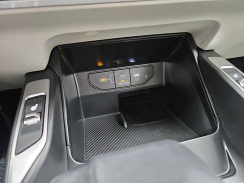 New 2026 Kia Sorento S w/ S Panoramic Sunroof Package image 13