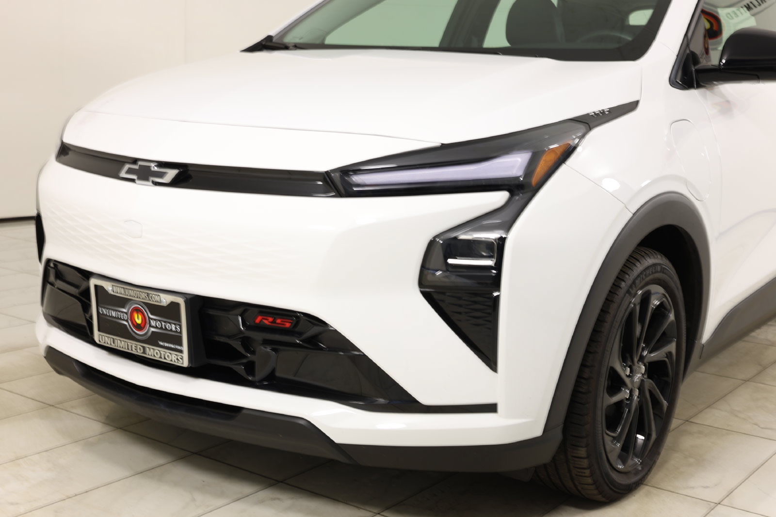 Used 2027 Chevrolet Bolt RS FWD image 43