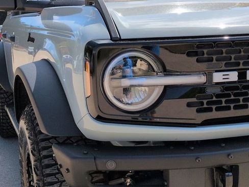 Certified 2024 Ford Bronco Wildtrak AWD/4WD image 11