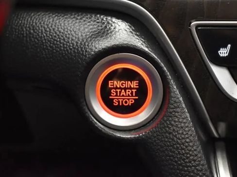 Used 2021 Honda Accord EX-L image 28