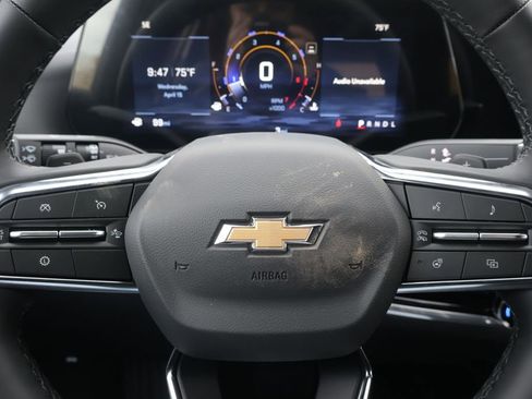 New 2026 Chevrolet Equinox LT w/ Convenience Package II FWD image 21