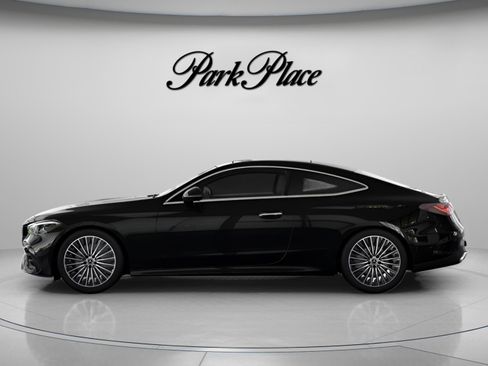 Used 2026 Mercedes-Benz CLE 300 4MATIC Coupe image 7