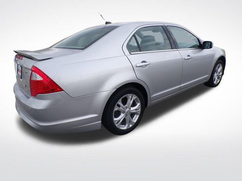 Used 2012 Ford Fusion SE FWD image 4