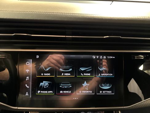 Used 2022 Audi RS Q8 AWD/4WD image 26